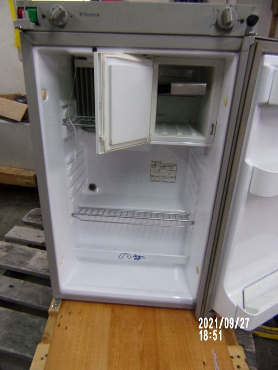 Wohnmobil Kühlschrank 230V / 12V / Gas Kaufen auf Ricardo