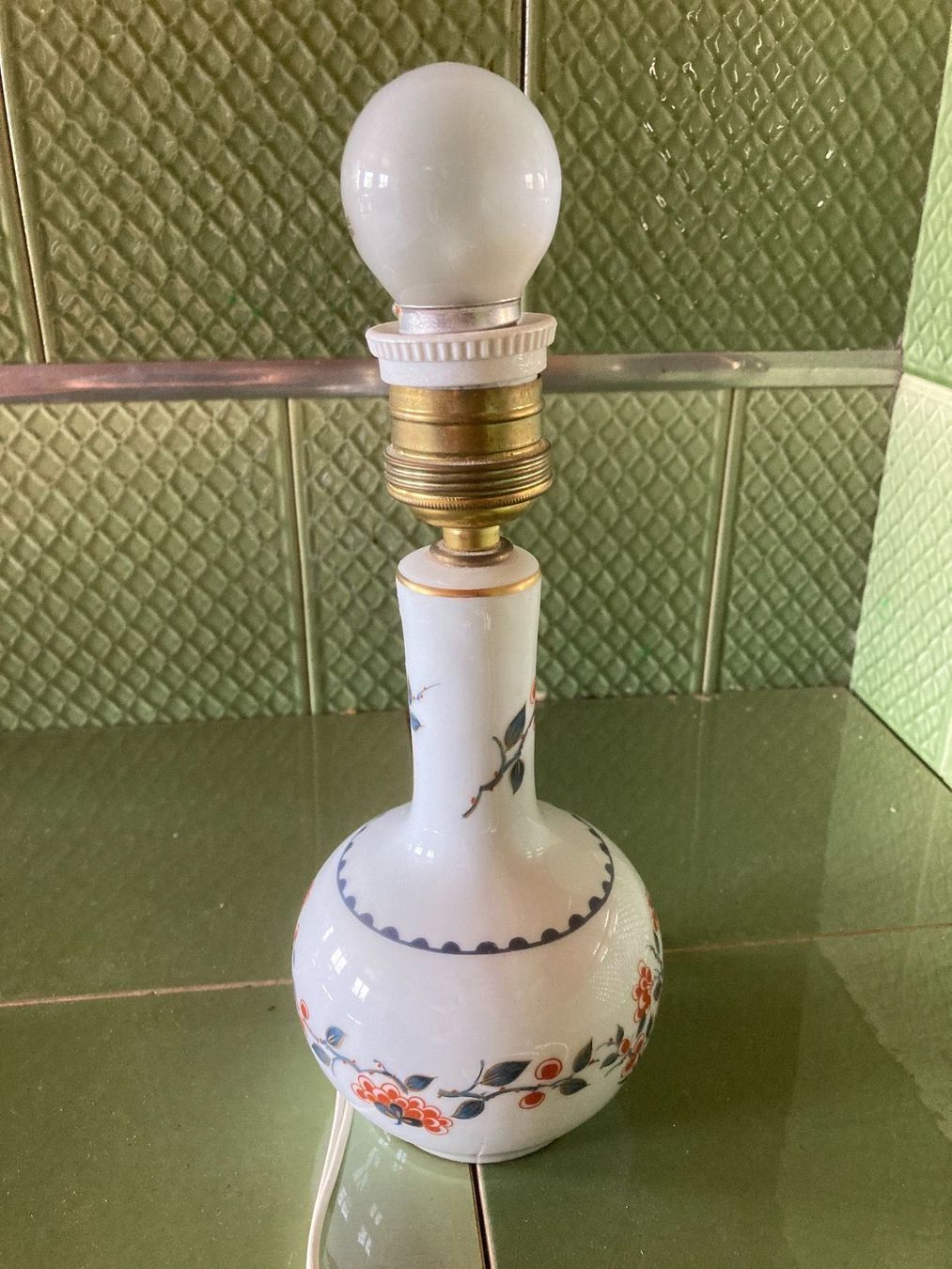 Lampen: Tischlampe, Nachtischlampe, Lampe – Gebraucht aus Neftenbach von 889095 4