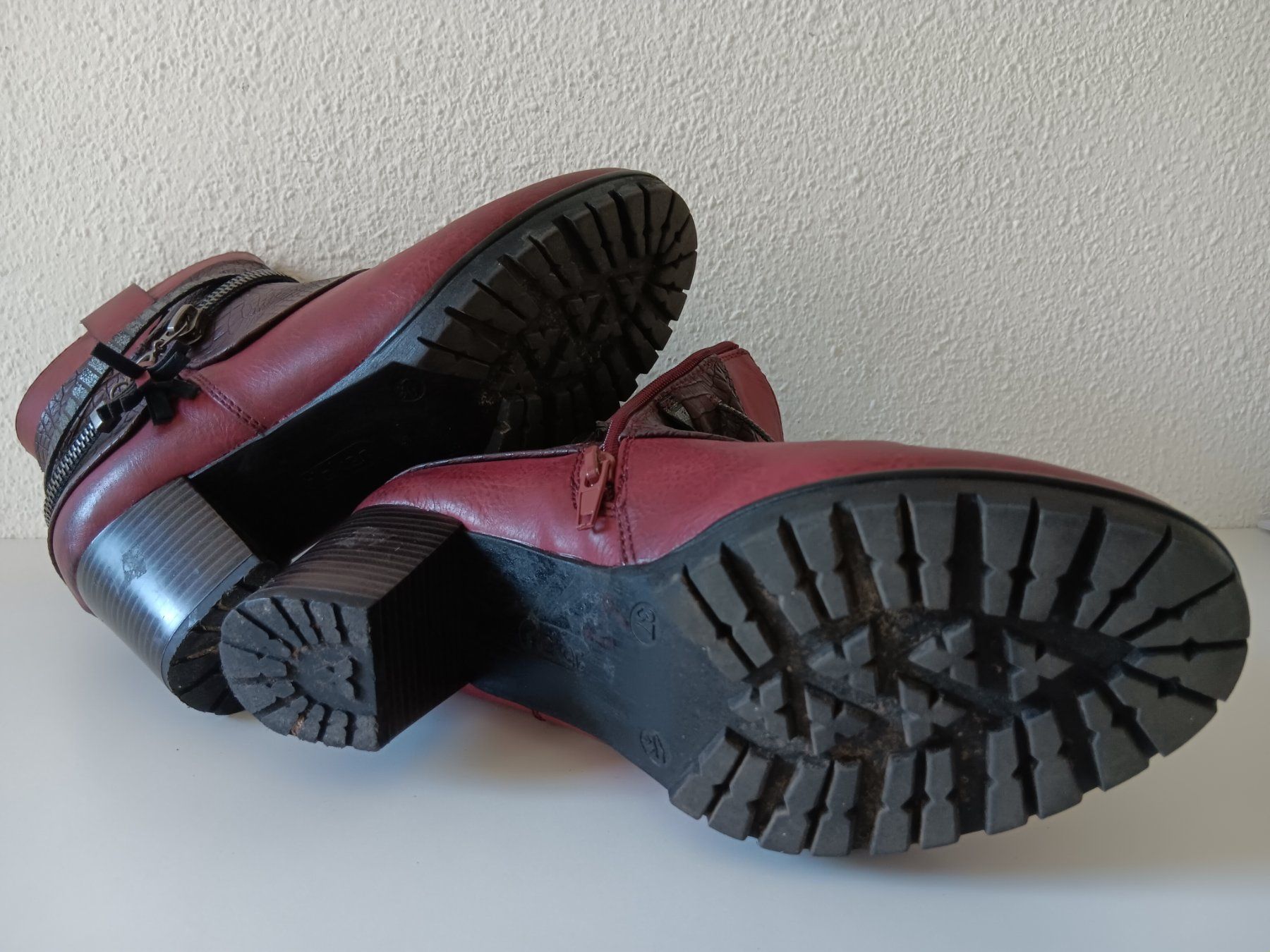 Rieker Damenschuhe: RIEKER Bottines / Stiefeletten pointure / Nummer 37 – Gebraucht aus Cossonay-ville von Super-Price-Quality 6
