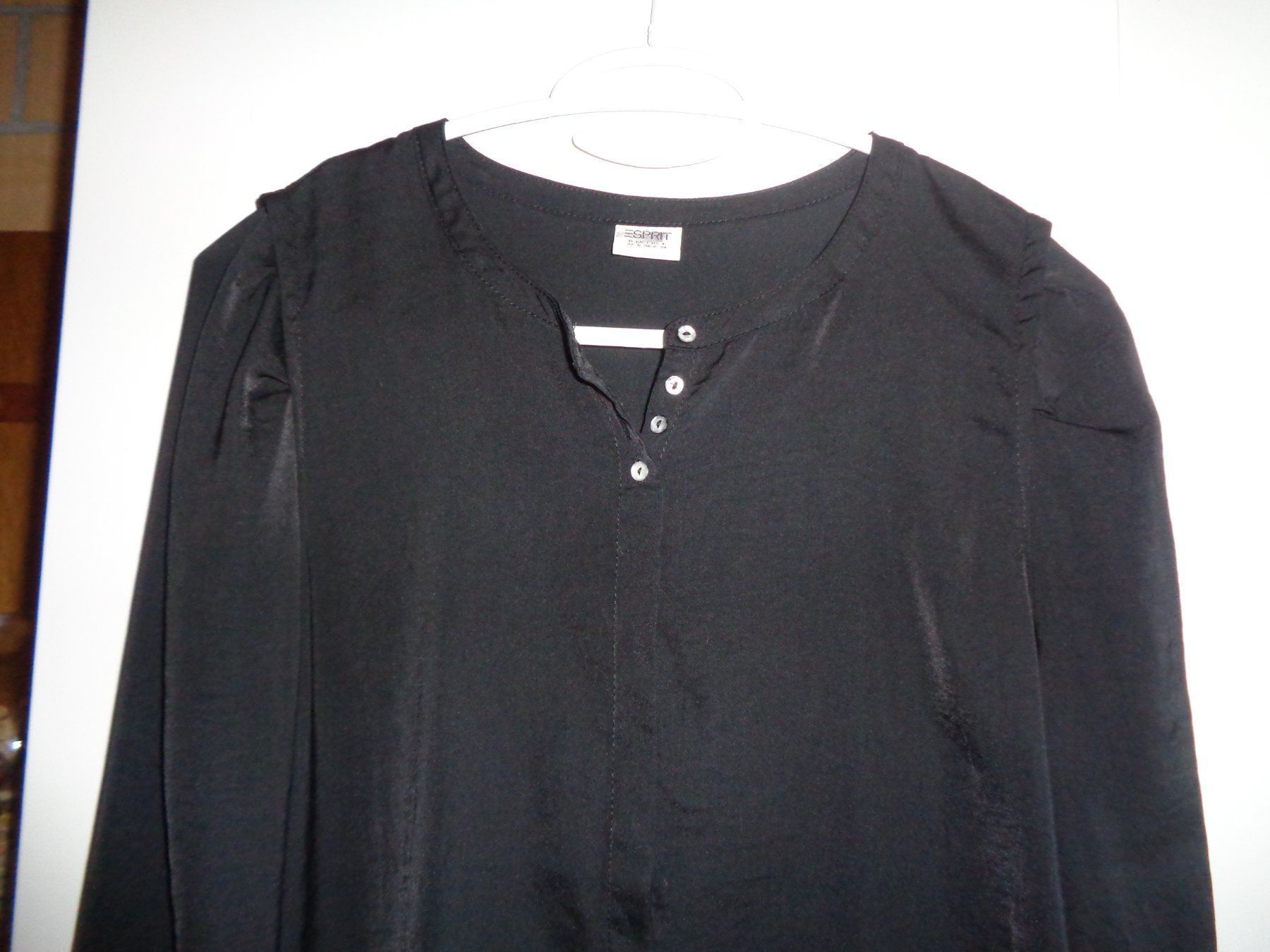 Camicette: *** Hübsche Bluse *** / von Esprit ab 1.00 – Usato da Othmarsingen venduto da Leuchtturmlady 1