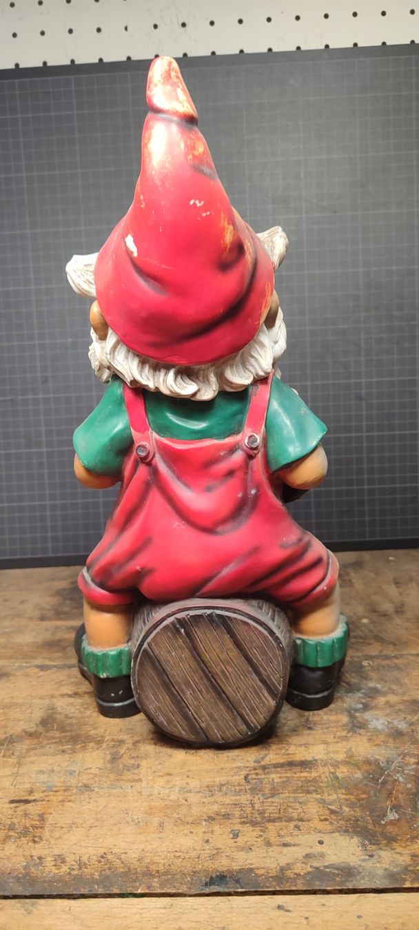 Figuren: Wunderschöner alter Feldschlösschen Gartenzwerg – Gebraucht aus Gelterkinden von MYSTOREFORYOU4460 3