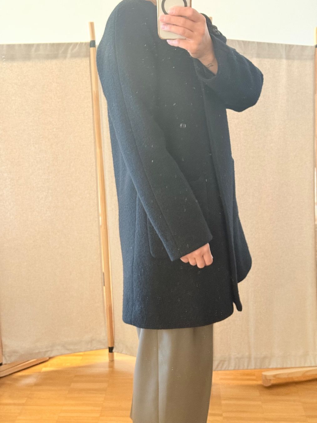 Cos Manteaux: COS Wool Black Coat Size S – D'occasion à Kilchberg ZH par san_hs8y 7