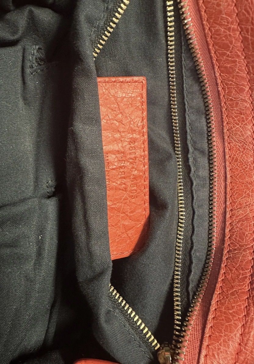 Balenciaga Sacs: Balenciaga City Bag – D'occasion à Andeer par emi_6dhf 2