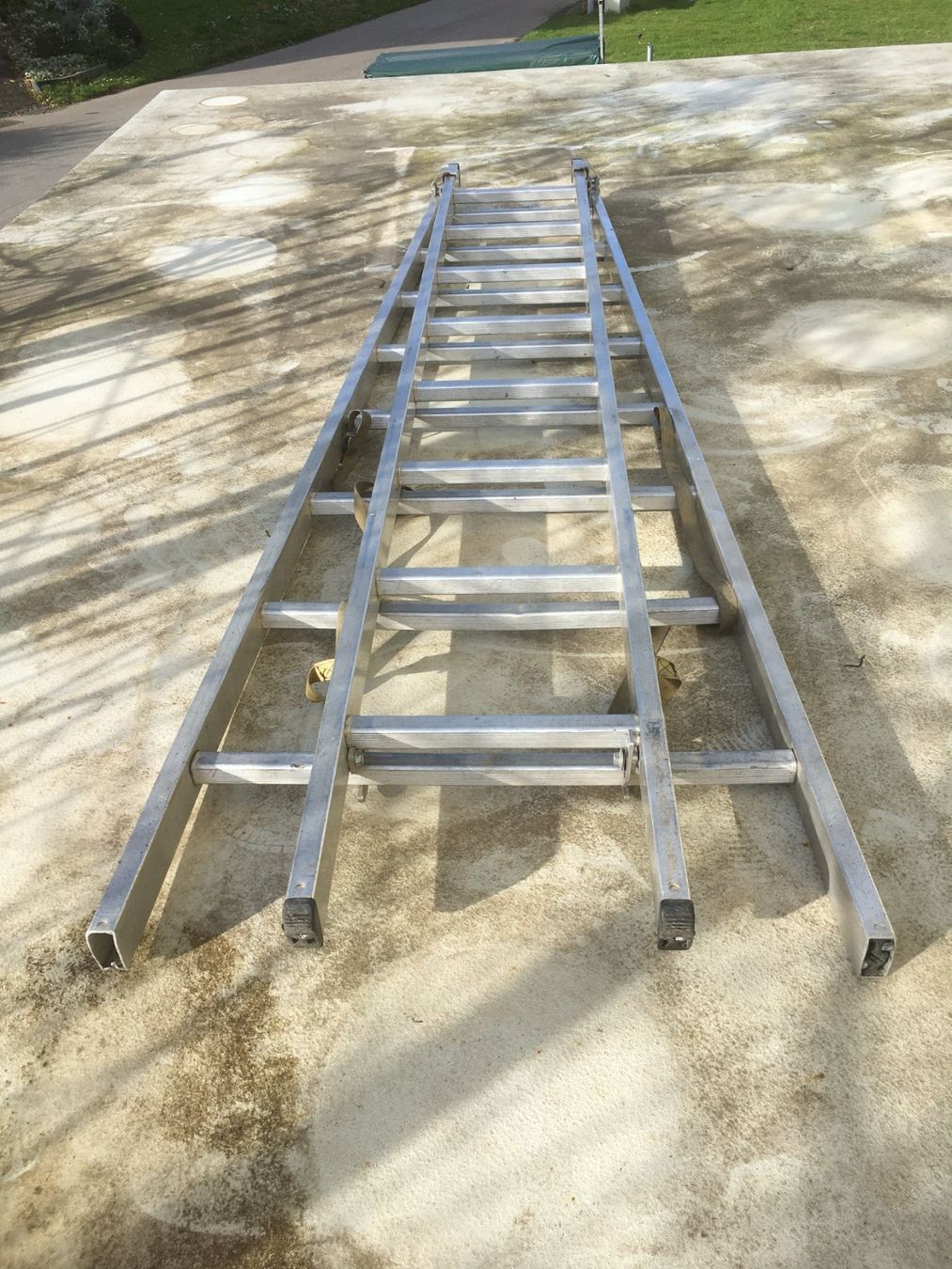 Zarges Leitern: Alu-Bockleiter Anstelleiter – Gebraucht aus Neukirch (Egnach) von  7