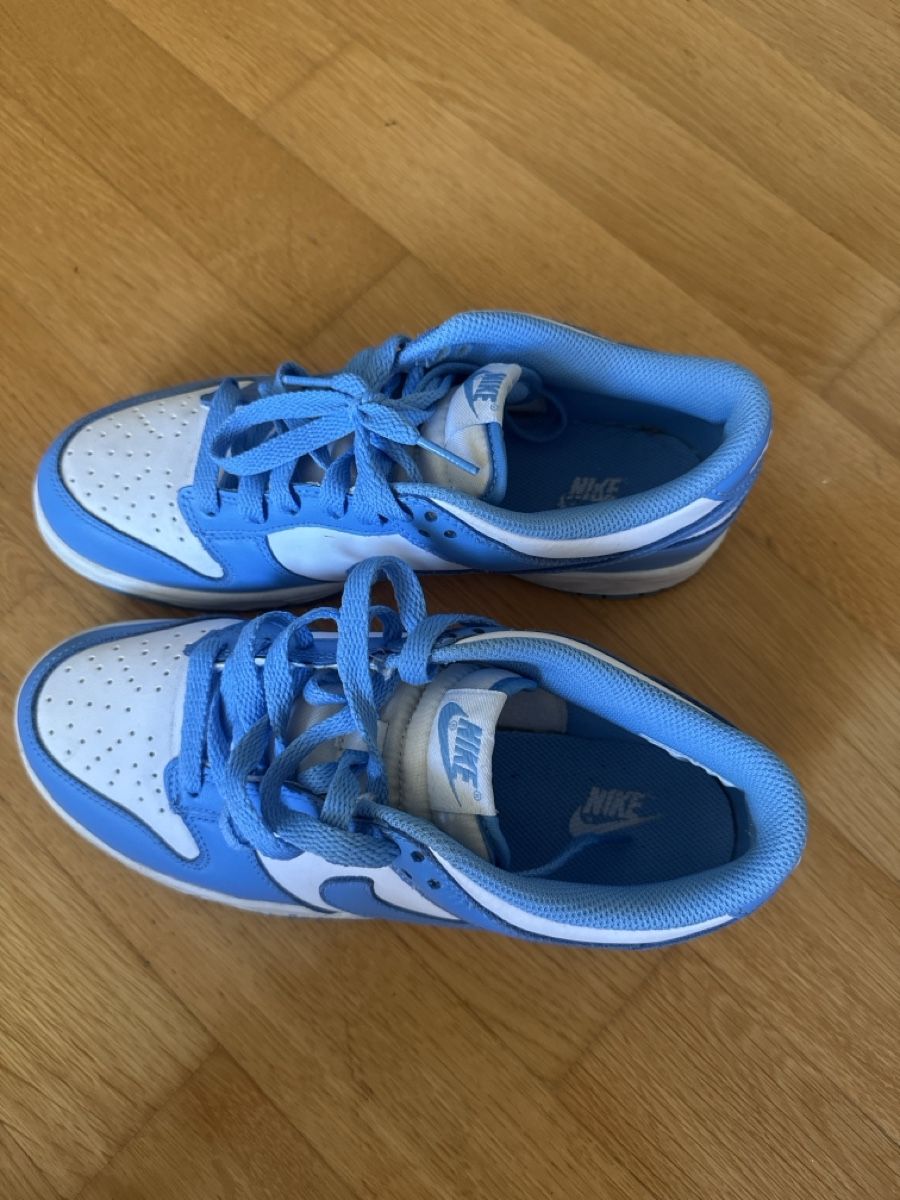 Nike Scarpe da donna: Nike Dunk Low in hellblau Grösse 39, neuwertig – Nuovo (secondo la descrizione) da Hochfelden venduto da ber_t9jf 1