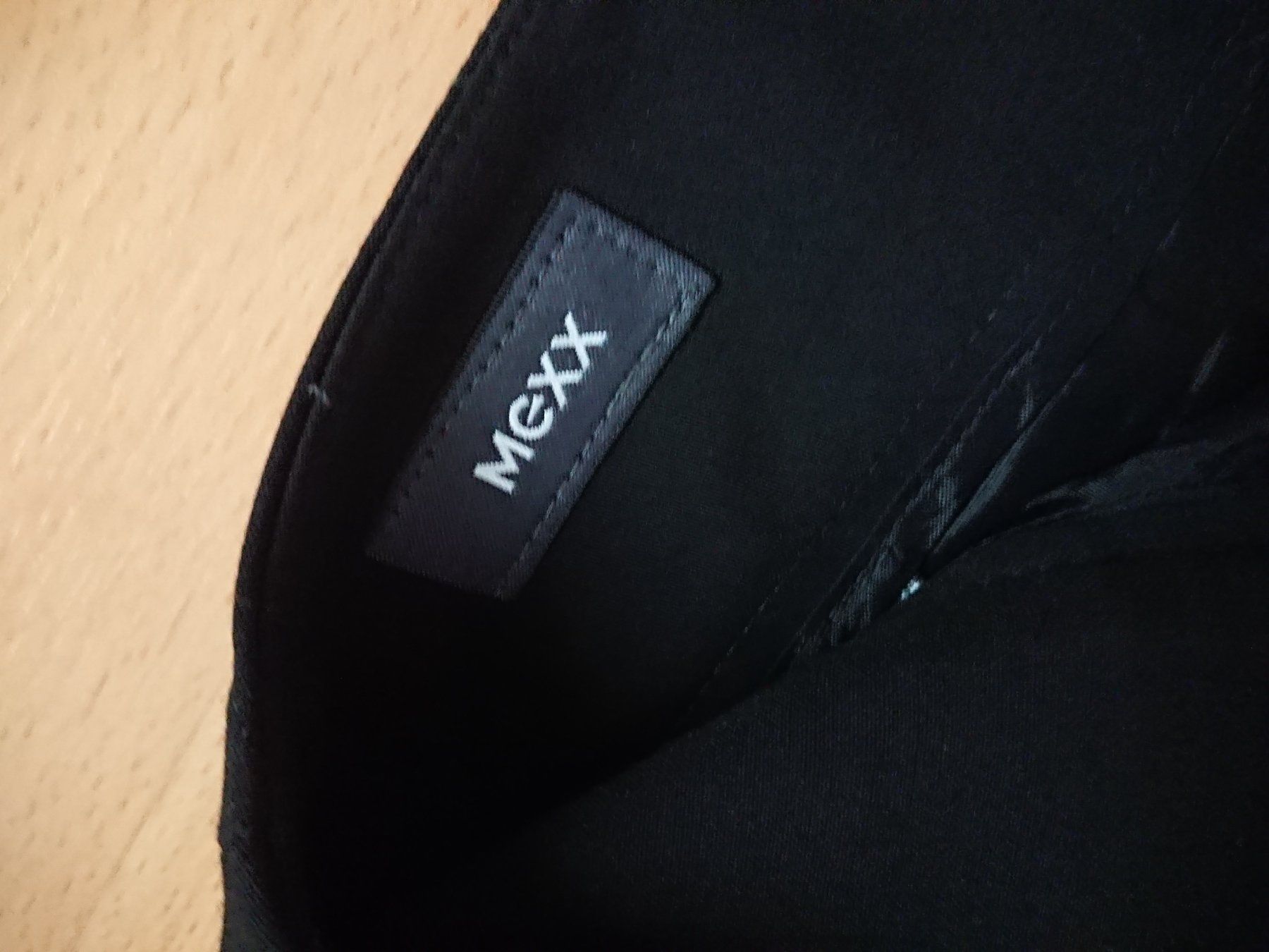 Mexx Pantaloni: Damen Business Hose MEXX Gr. 34 – Usato da Hallau venduto da CHACLA 1