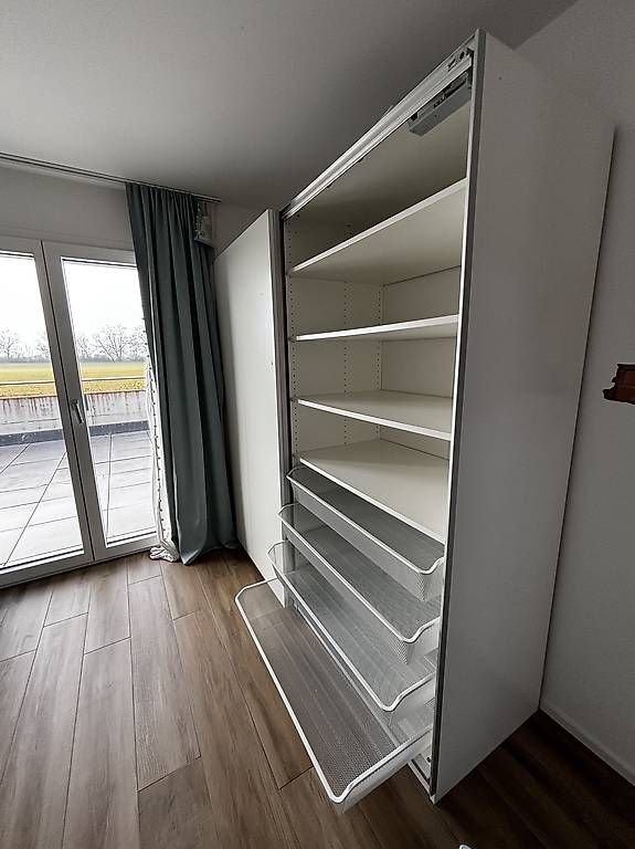 Armadi: Armoire IKEA – Usato da Bassecourt venduto da Bob.Lesponges_14