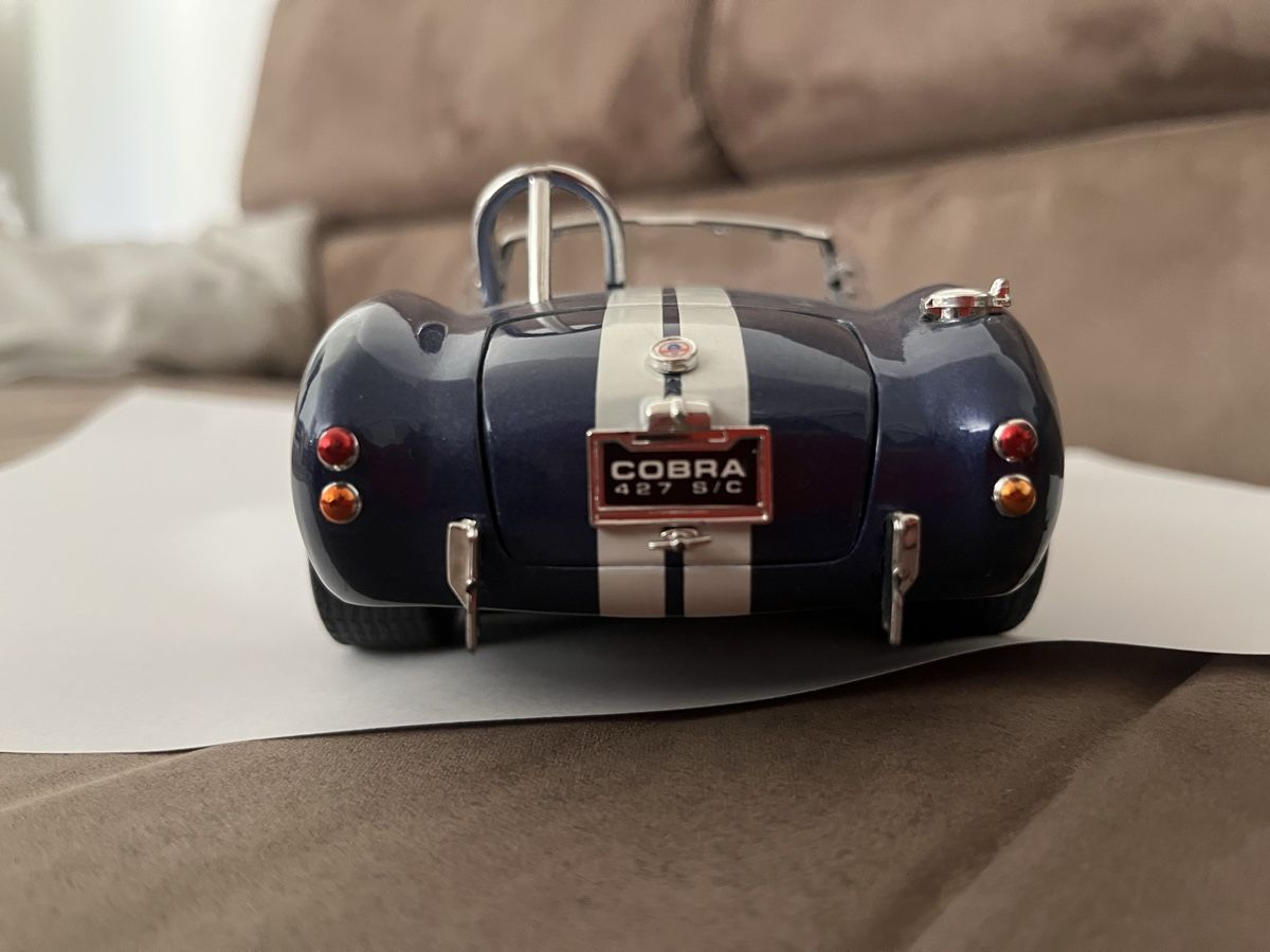 Shelby Collectibles Modellini d'auto: Shelby Cobra 427 S/C, 1/18 – Usato da Saxon venduto da Kwik25 3