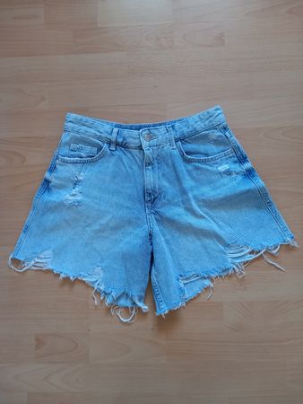 Short en jean déchiré clair Taille M