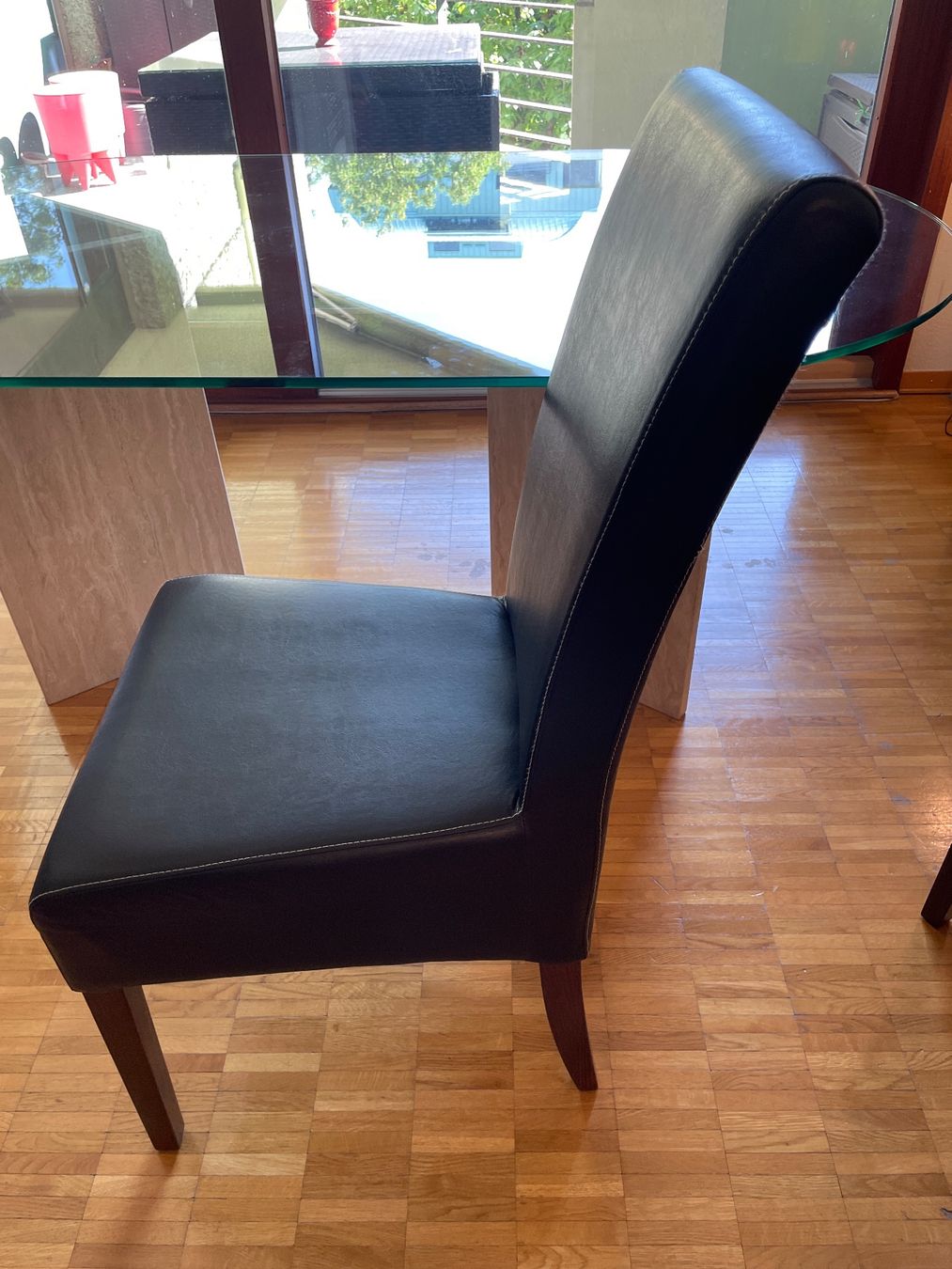 Set di tavolo e panche: Table salle à manger et 6 chaises – Usato da Genève venduto da anais25 3