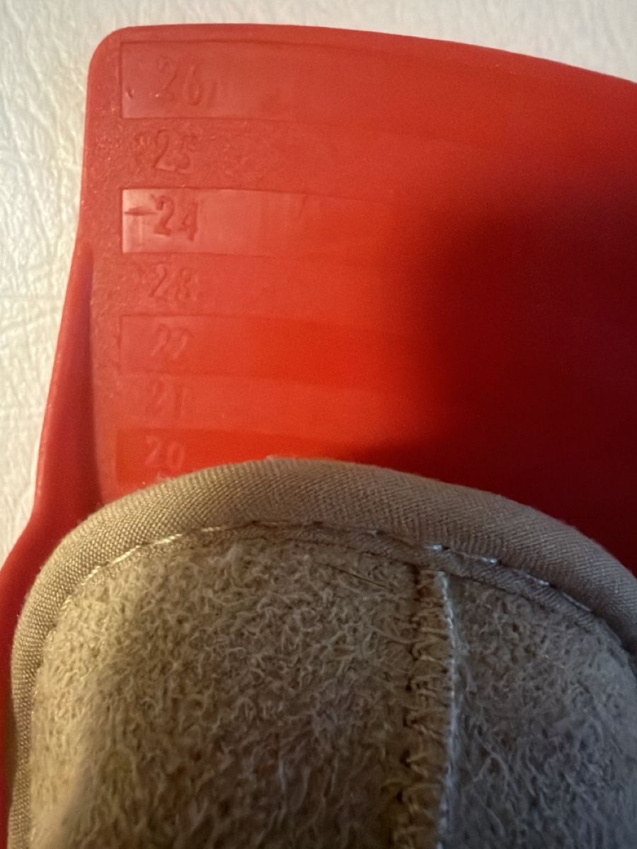 Scarpe per ragazzi: Baby Schühchen / Pantoffeln, UGG Imitation – Nuovo (secondo la descrizione) da Schleitheim venduto da ptksz 3