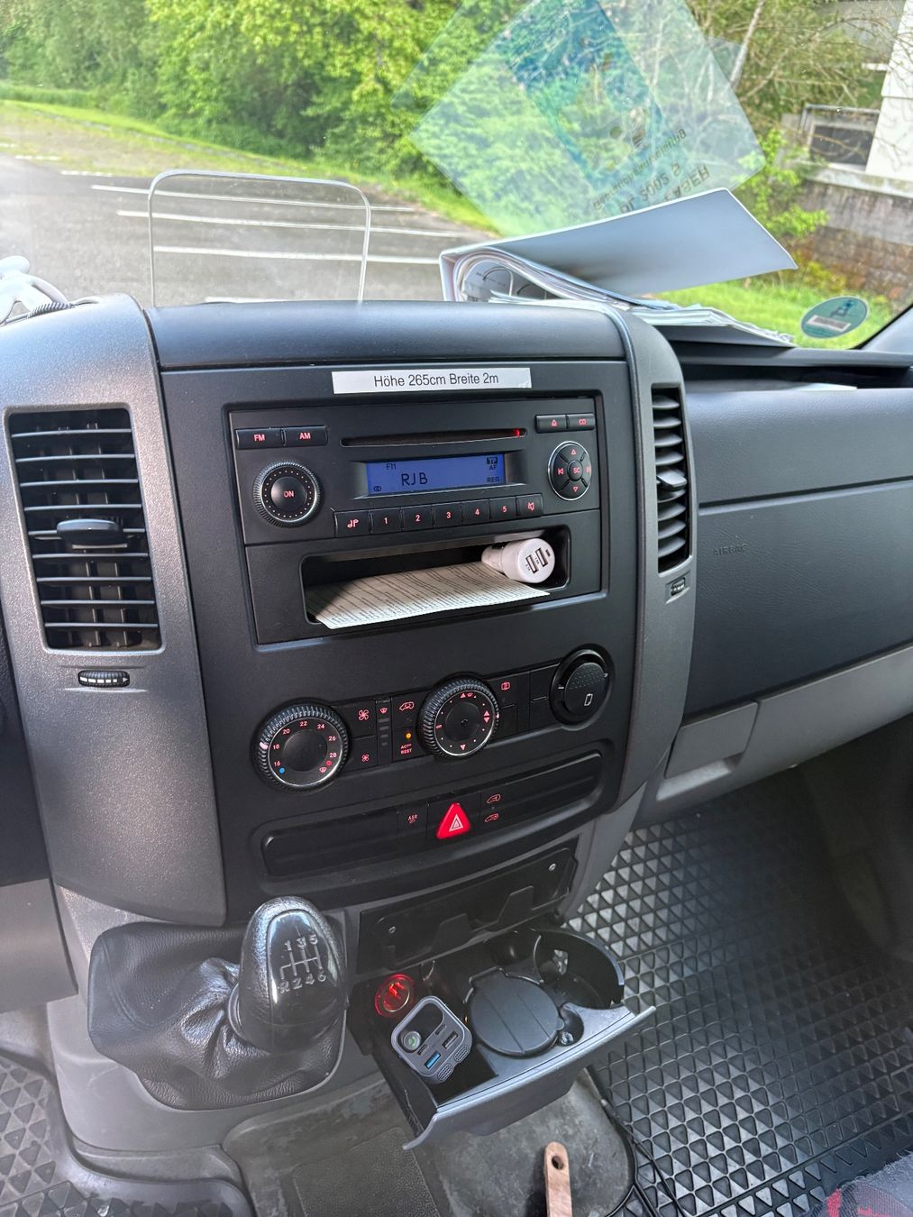 VW Veicoli commerciali: VW crafter 2,5 TDI frisch ab mfk 06.07.26 – Usato da St imier venduto da Rieju23 6