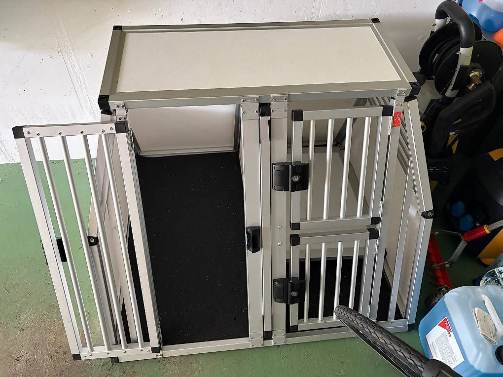Cucce & Letti: Hundeboxe mit 3 Abteilen – Usato da Lausen venduto da hagakure05