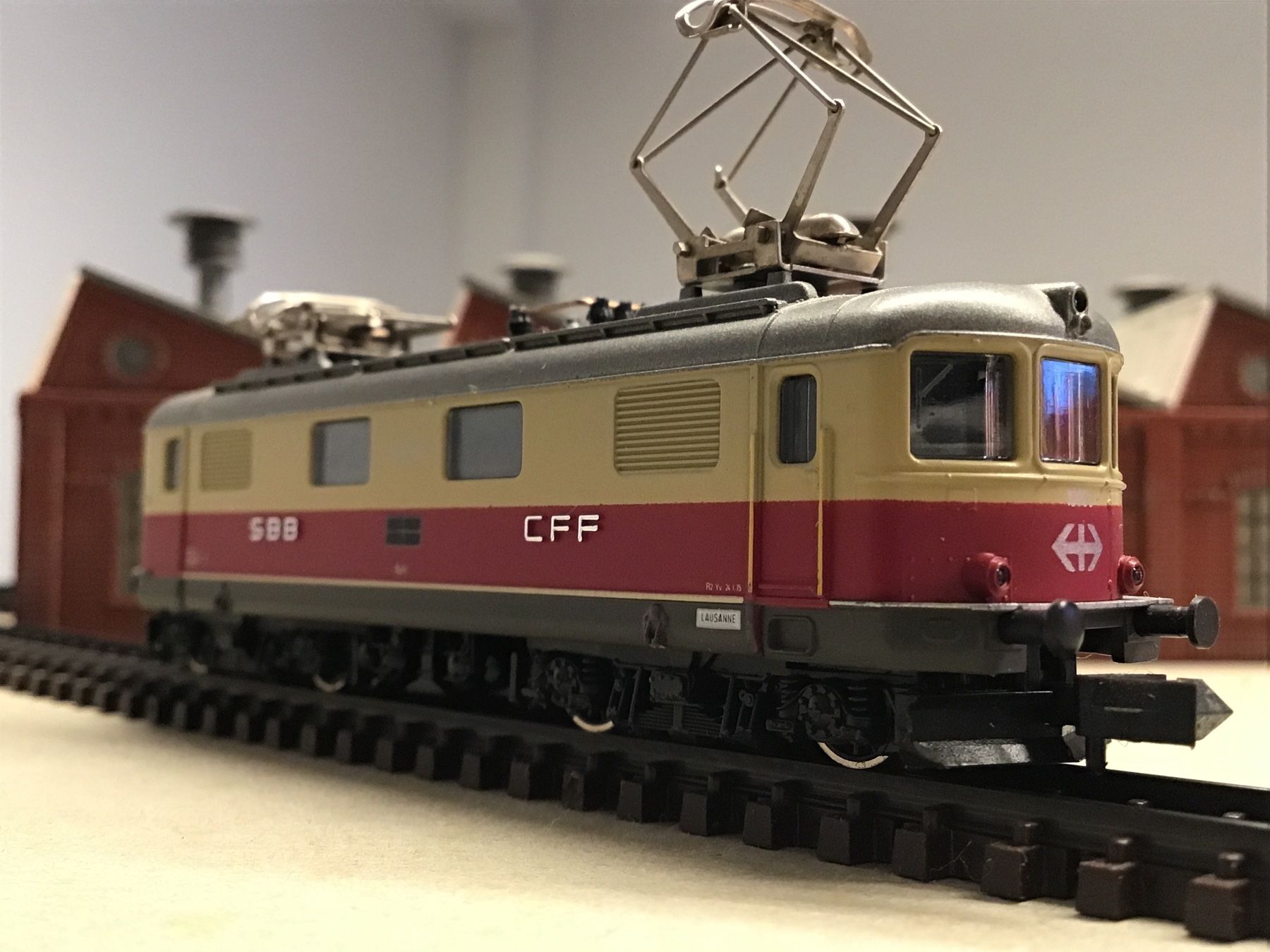 Hobbytrain Modellini di ferrovie: HOBBYTRAIN RE 4/4 I SPUR N TEE – Usato da Männedorf venduto da Spezial-Modelle 2