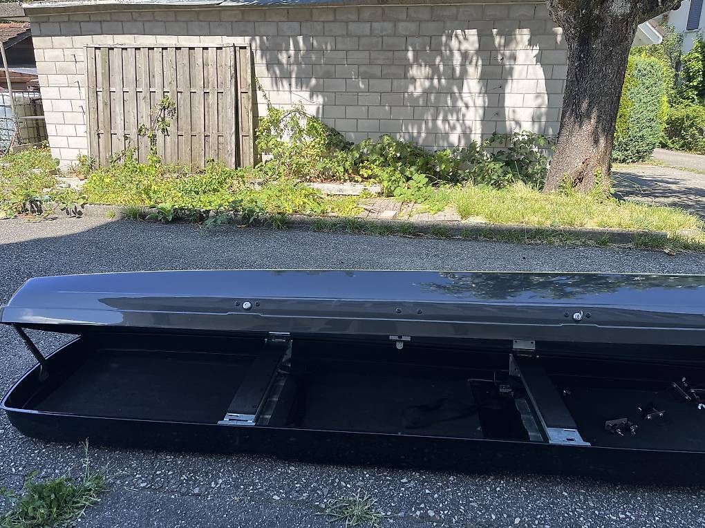 Coffres de toit: Dachbox – D'occasion à Schönenwerd par Sumo74.