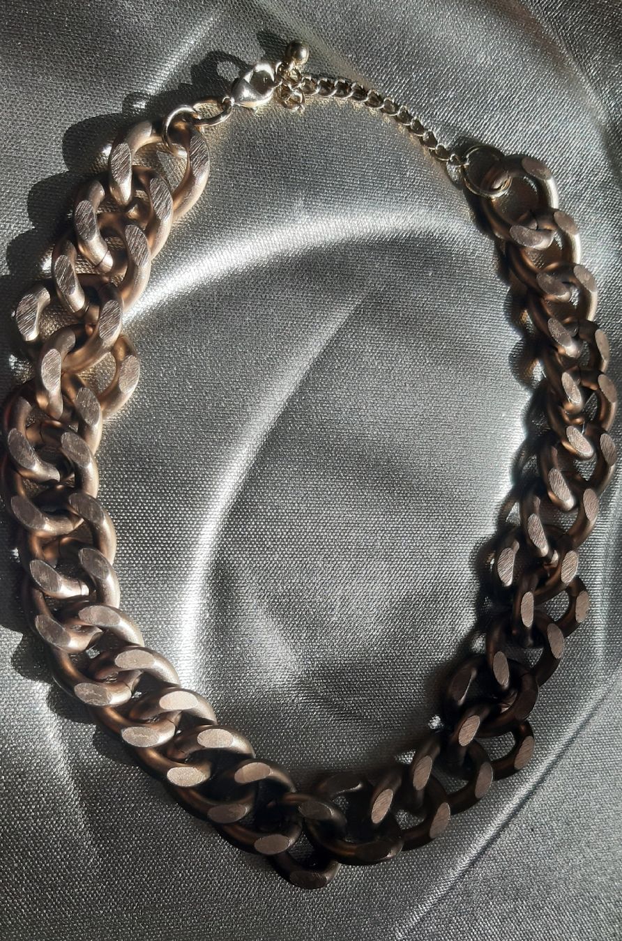 Catenine: NEU! Leichte Hallskette - bronze farbe- – Nuovo e nell'imballaggio originale da Zürich venduto da Venecia25 2