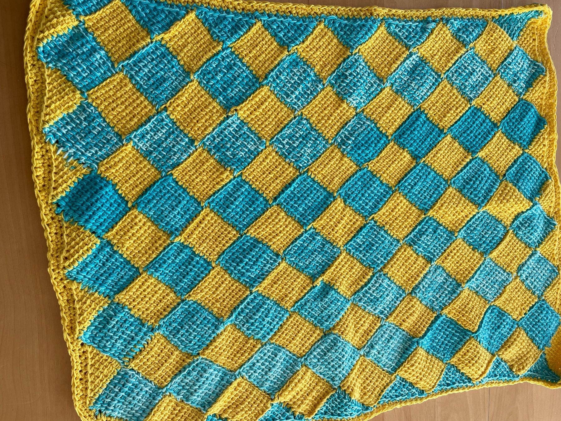 Decken: Häkeldecke Entrelac – Neu (gemäss Beschreibung) aus Zofingen von Hathoway