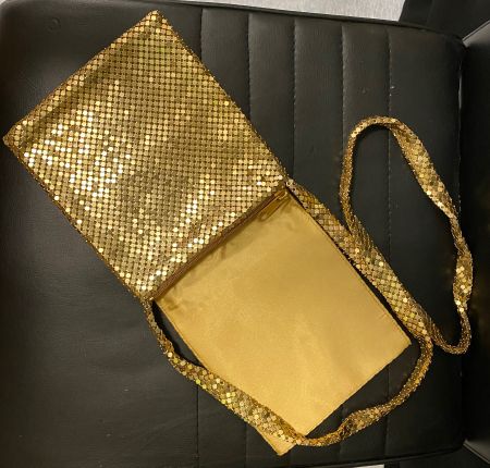 Abendtasche goldfarben