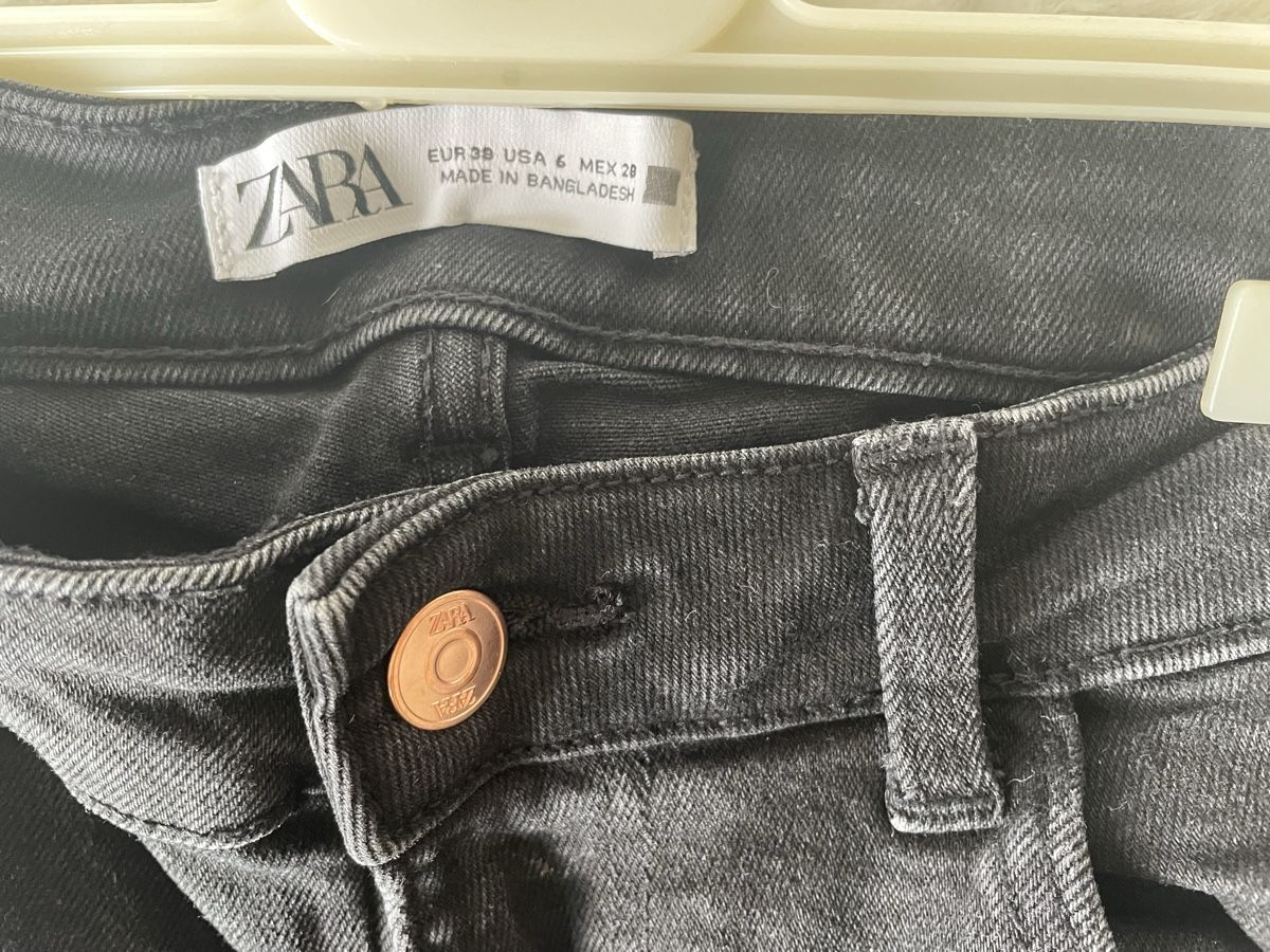 Zara Jeans: Zara Jeans schwarz Gr. 38 – Usato da HORGEN venduto da paris007 3