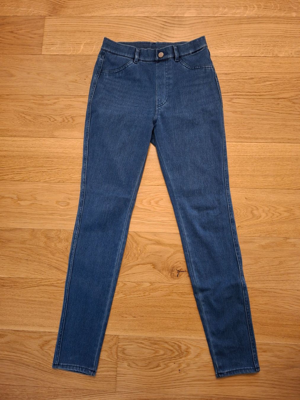 Uniqlo Jeans: Uniqlo Jeans S – Gebraucht aus Liebefeld von fio_xf7g