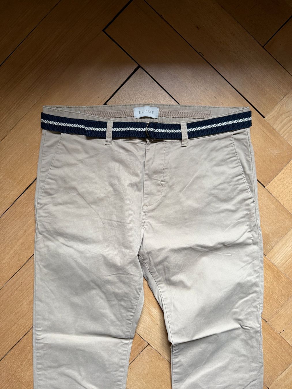 Esprit Pantaloni: ESPRIT - Chino Hose beige 33 – Usato da Zürich venduto da Diazaio 1