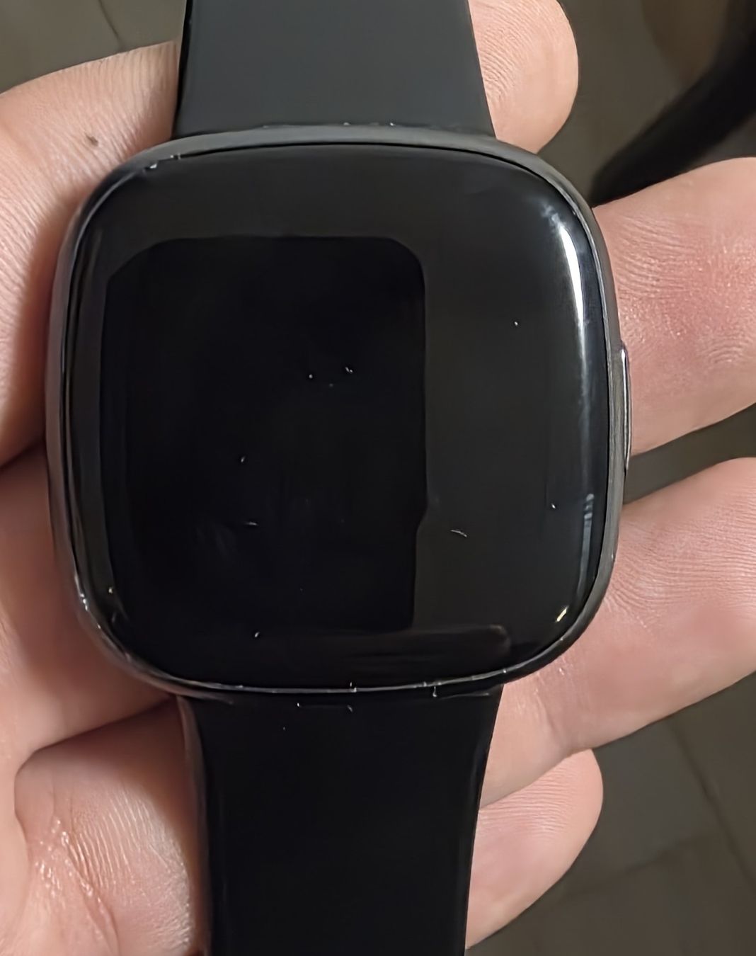 Fitbit Smartwatch: Fitbit Versa 4 ( garantie) – Neu (gemäss Beschreibung) aus Vouvry von ENEtikGaming 4