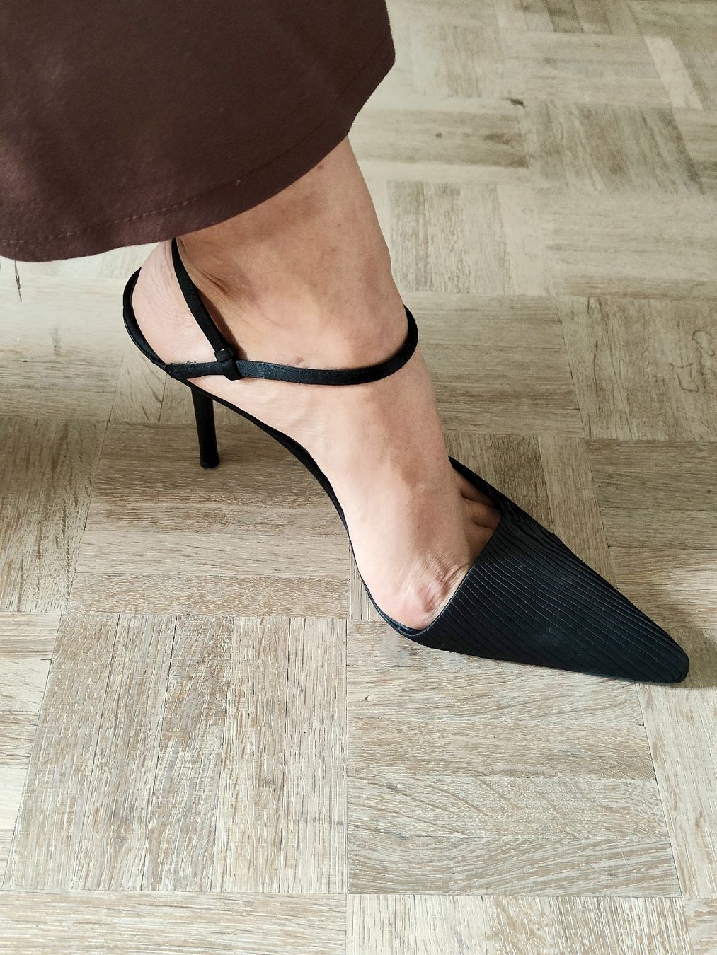 Gucci Damenschuhe: Scarpe Gucci con tacco – Gebraucht aus Morbio Inferiore von isa_nl66