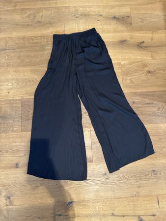 Hosen Zara schwarz 