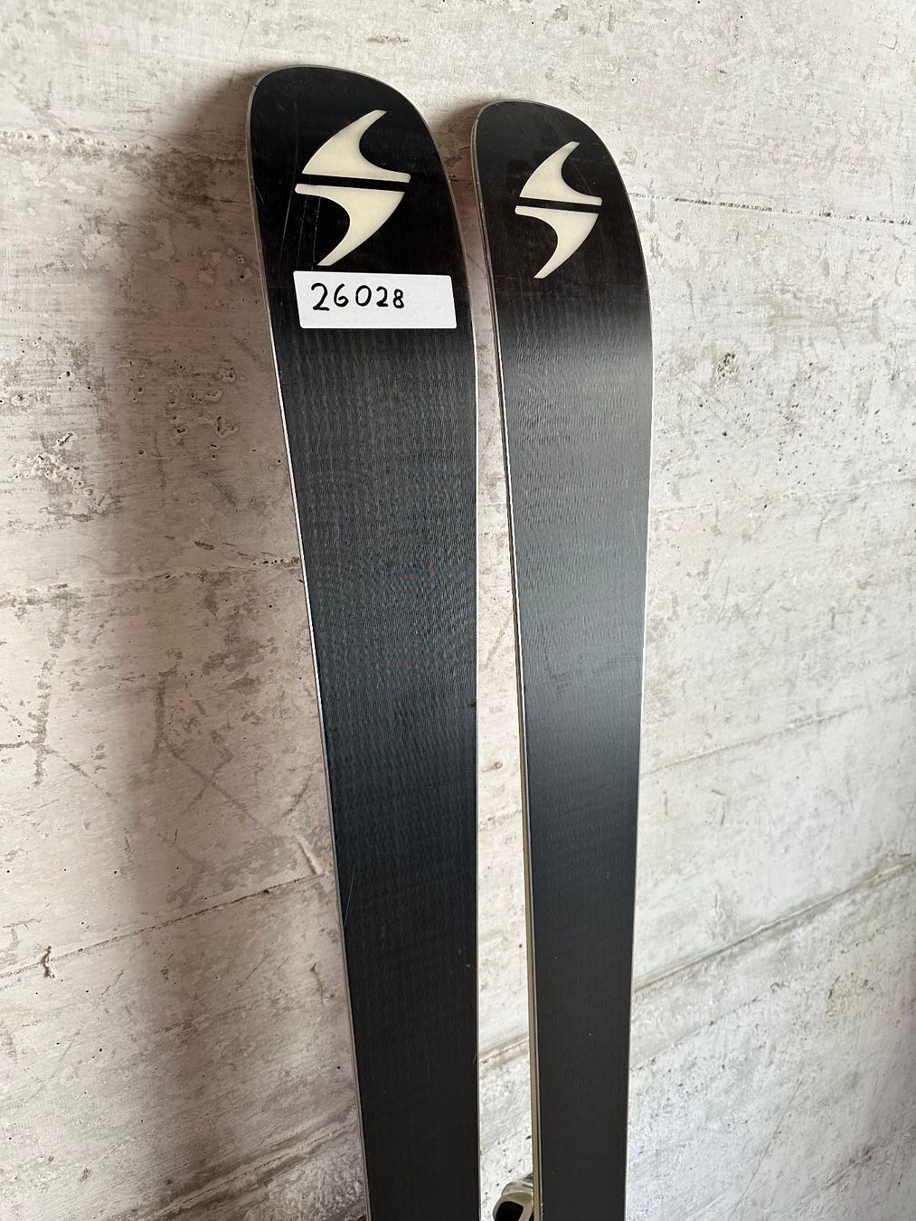Blizzard Sci: Blizzard Latigo Allmountain Ski 177CM – Usato da Emmenbrücke venduto da karkarkar 5