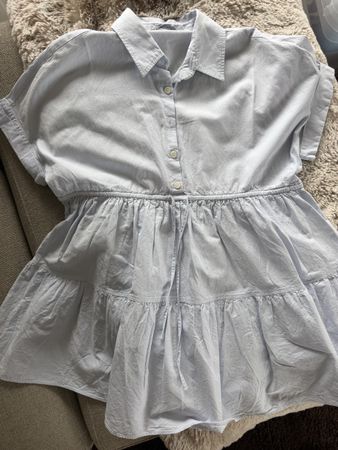 Zara Kleid hellblau Kurzarm 