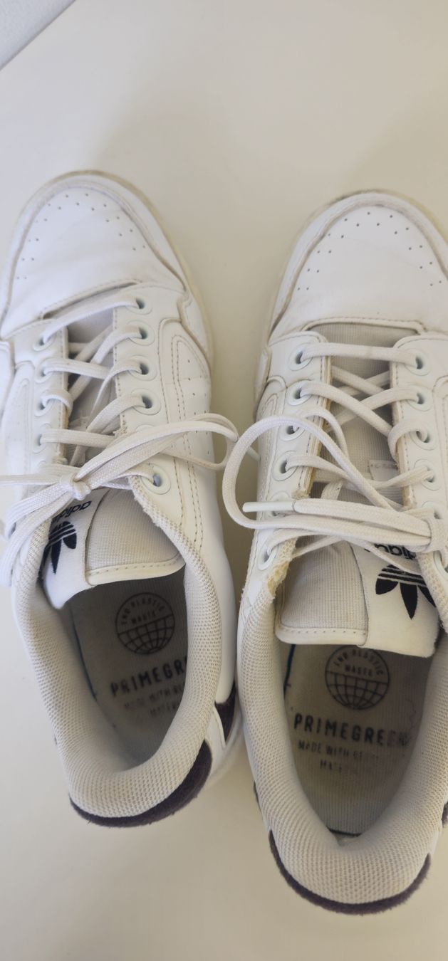 Adidas Scarpe da donna: Adidas Gr. 39 1/2 weiss – Usato da Luzern venduto da TausendD 4