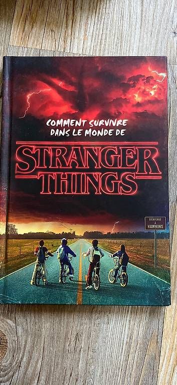 Bücher: Stranger Things: divers ouvrages  – Gebraucht aus Yverdon-les-Bains von car_xd5s 4