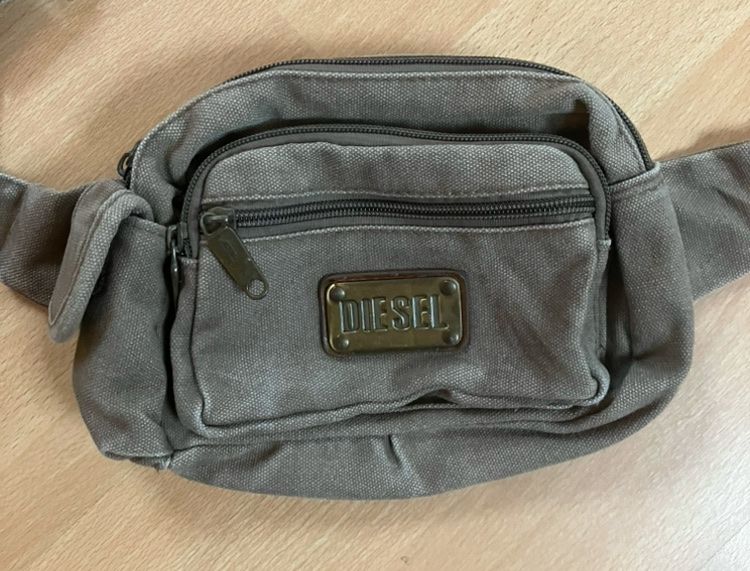 Diesel Borse: Diesel Bauchtasche – Usato da Rain venduto da gab_q6jb