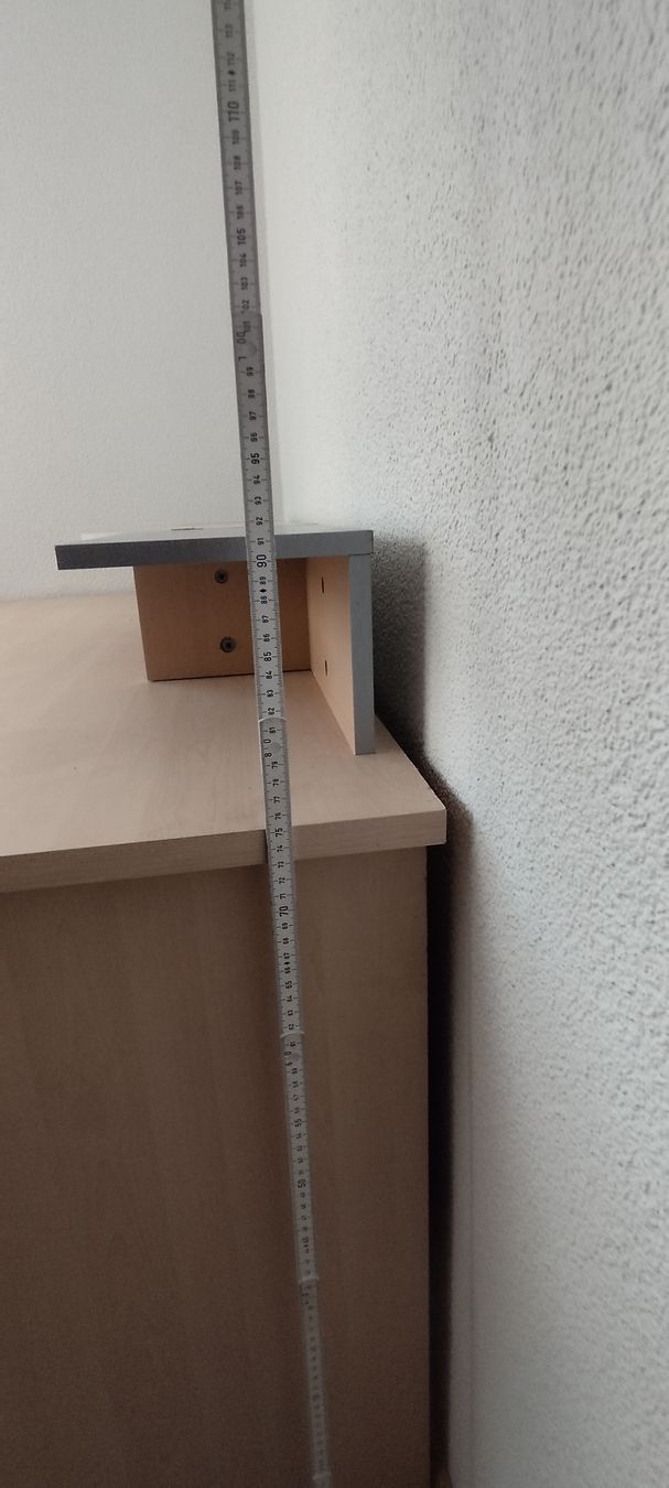 Scrivanie: Büro Tisch – Difettoso da Zuchwil venduto da jsk_mkr6 7
