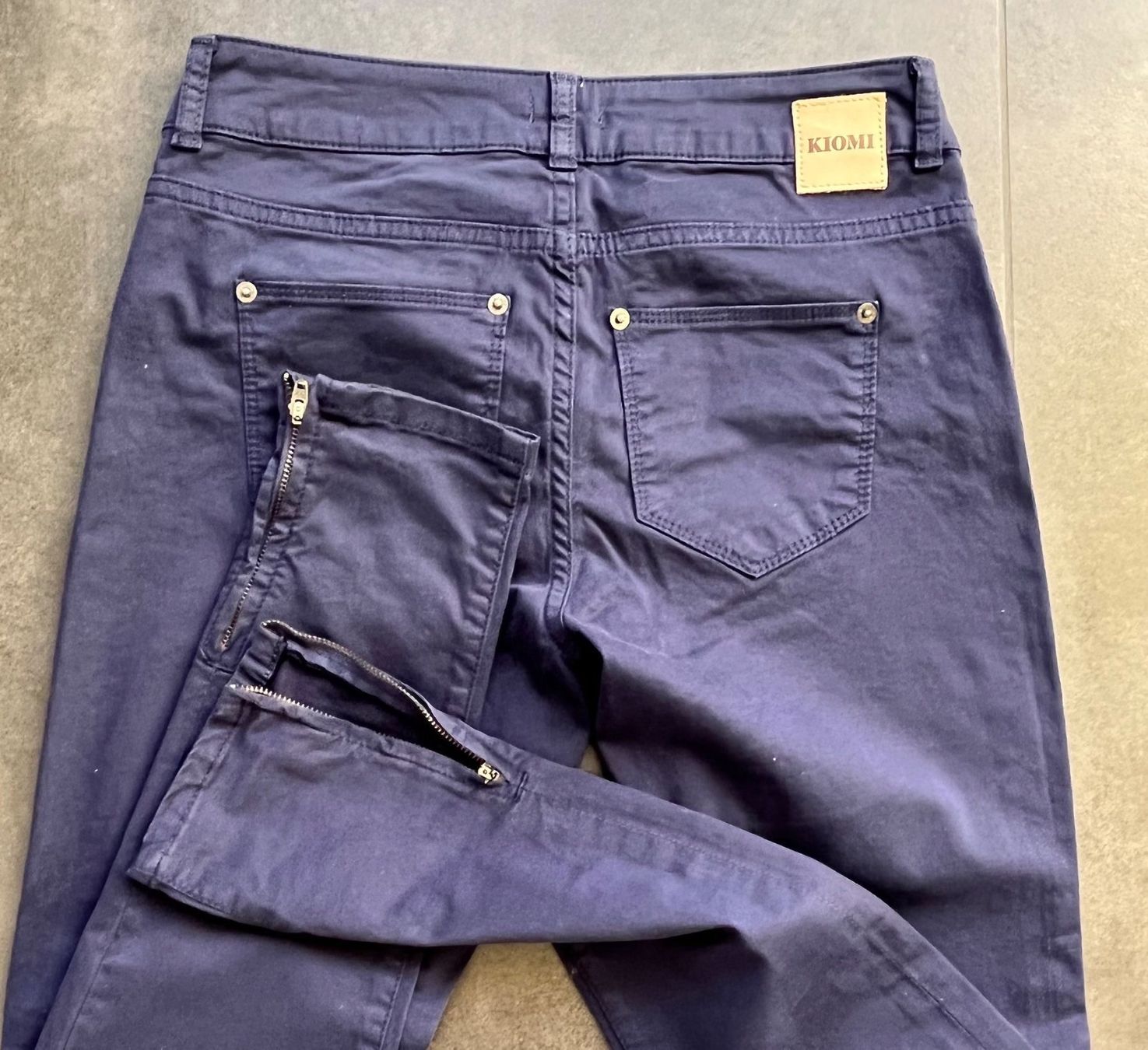 Pantaloni: Lässige Stoffhose "KIOMI" Gr 27 – Nuovo e nell'imballaggio originale da Richterswil venduto da Rem2011 3