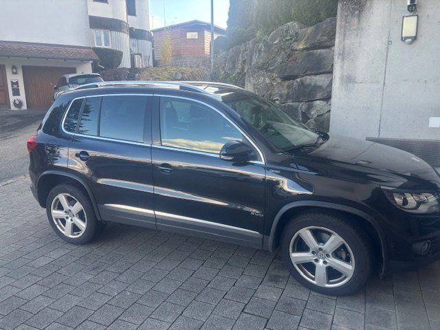 VW Automobili: VW Tiguan 2.0 TDI – Usato da Rothrist venduto da Bazo69 1