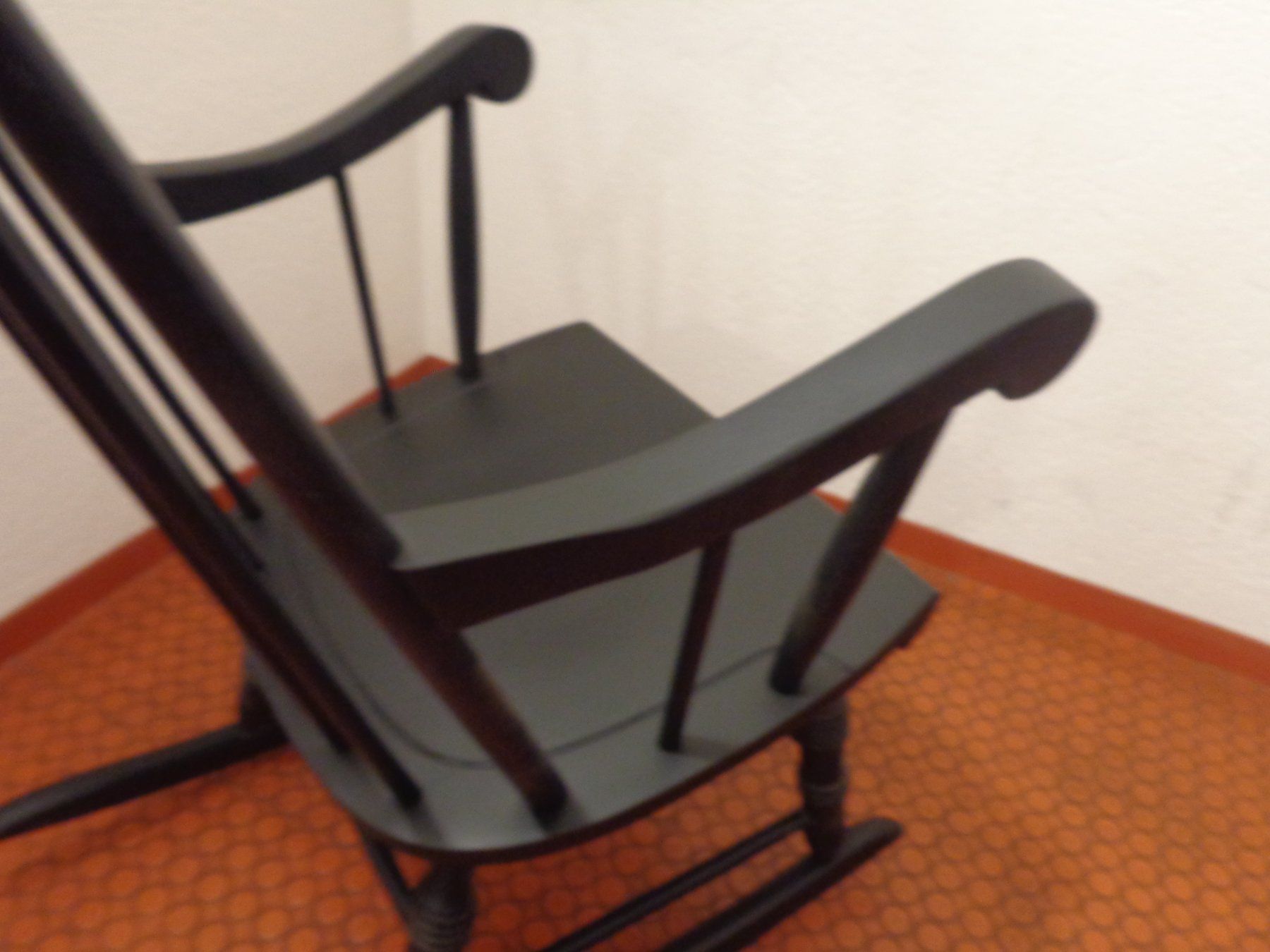 Sedie: Schaukelstuhl schwarz Holz – Usato da Liestal venduto da Gecko16 3