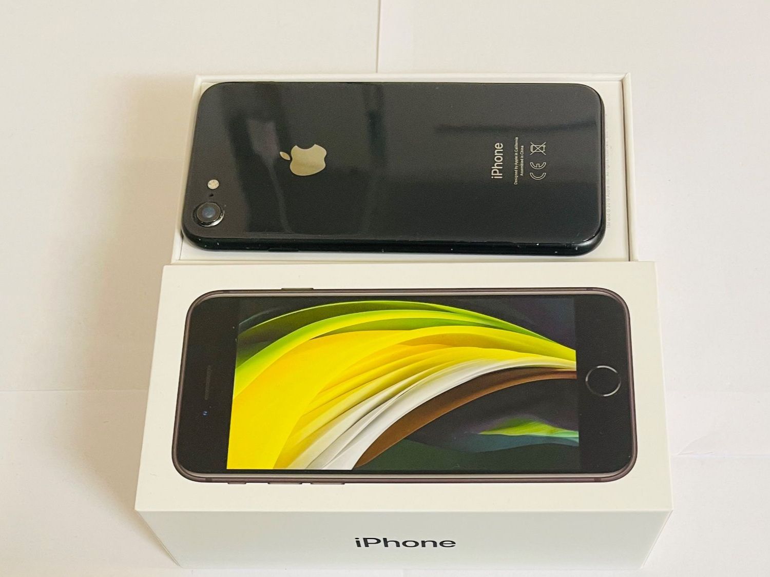 Apple Telefoni cellulari / Smartphones: IPhone SE 2020 128gb – Usato da Luzern venduto da Waince786 3
