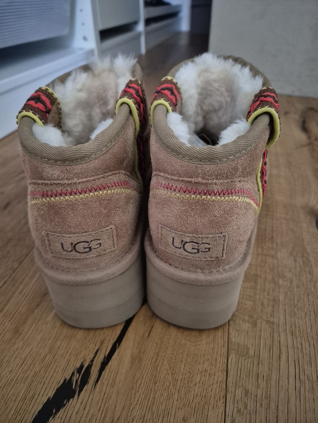 Ugg Damenschuhe: Ugg 37  – Gebraucht aus Gossau Zh von A-Terrinha 1