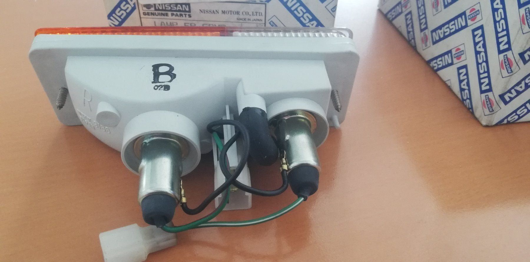 Fenix Lampade: Nissan Blinker Standlicht – Nuovo e nell'imballaggio originale da Langenthal venduto da Egro50 1