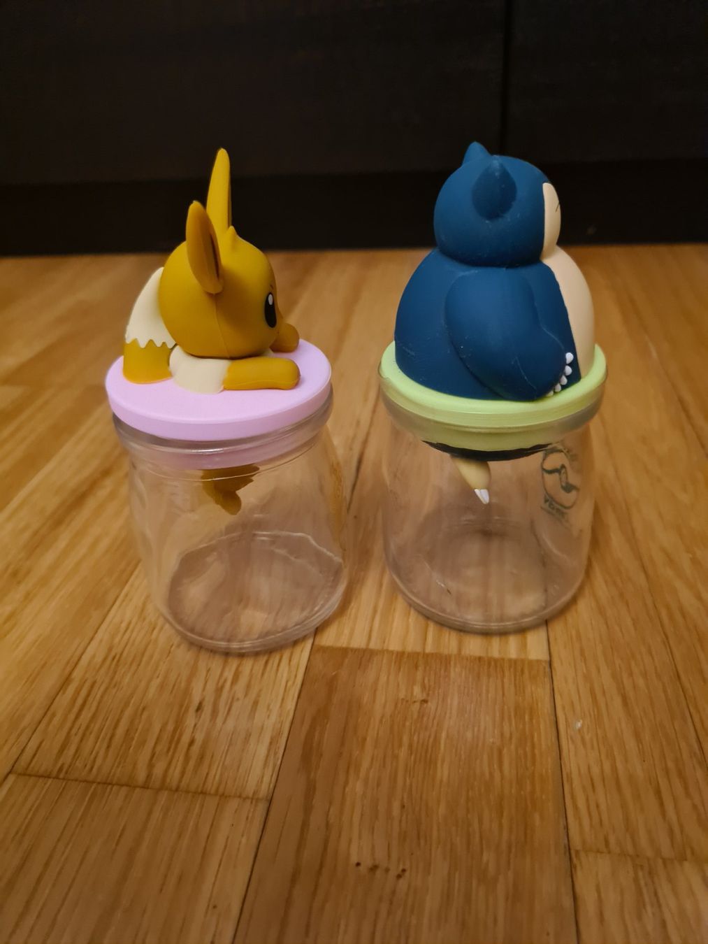 Statuette: Pokemon Eevee and Snorlax Storage Jar – Usato da Baar venduto da BelzAnimemarkt 2
