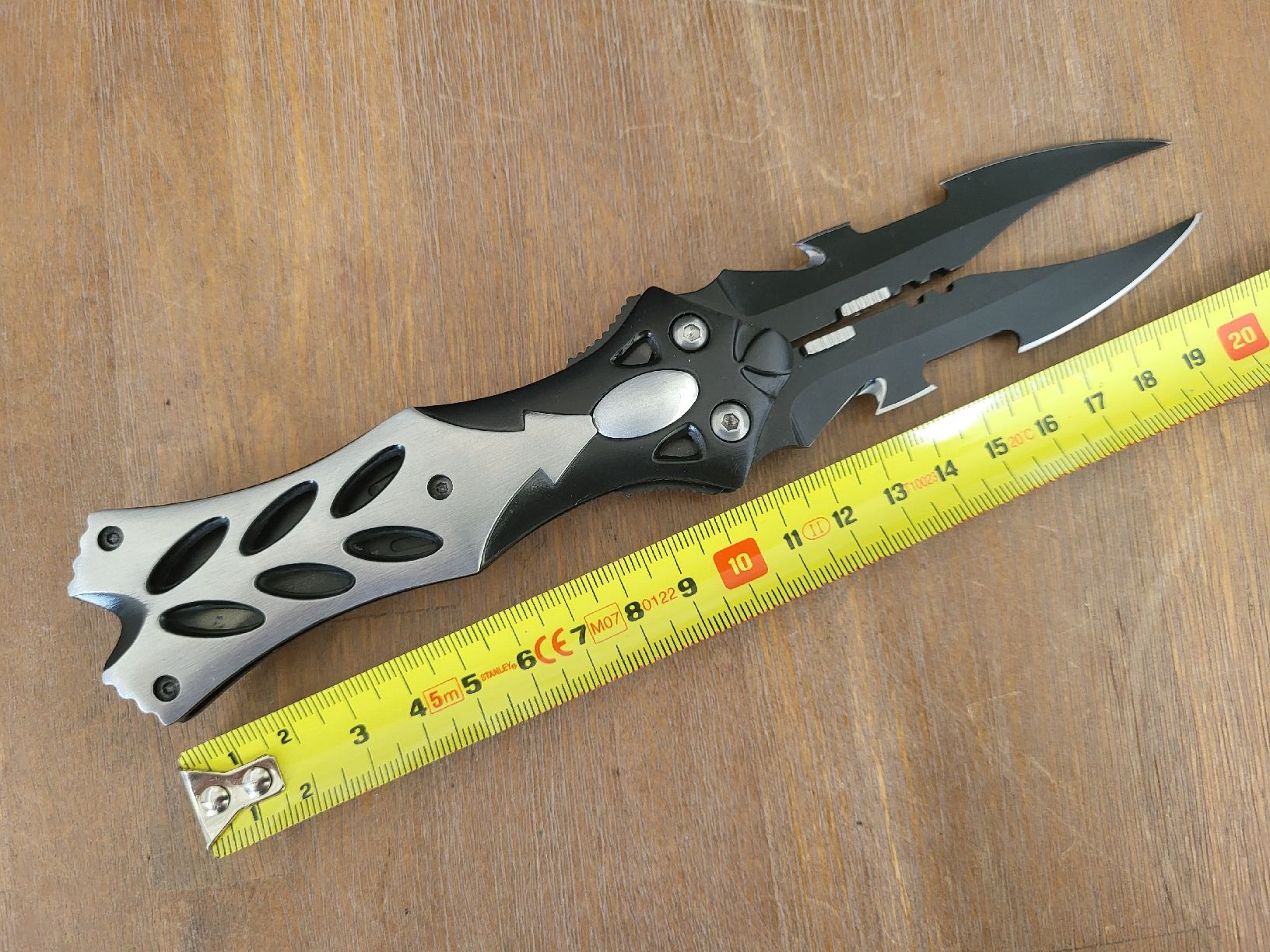 Accessori: MESSER MIT 2-FACHER KLINGE NEU – Nuovo e nell'imballaggio originale da Lommiswil venduto da Fridu_C