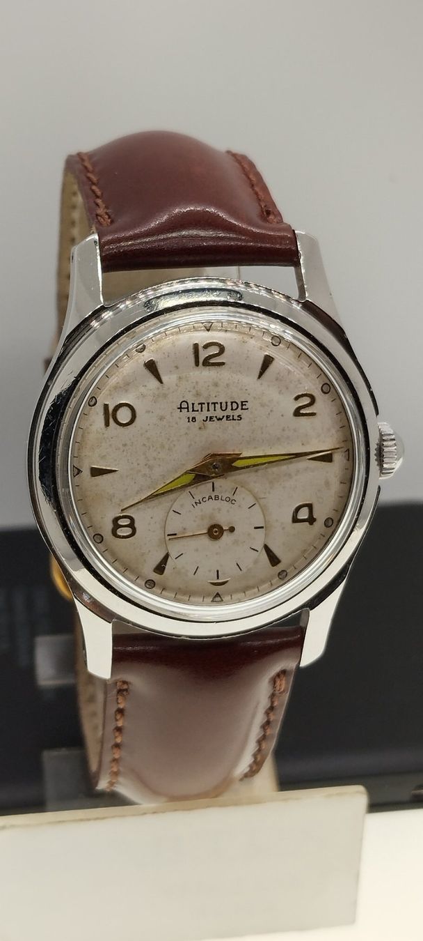 Orologi: Montre altitude – Usato da La Chaux-de-Fonds venduto da jac_9llg