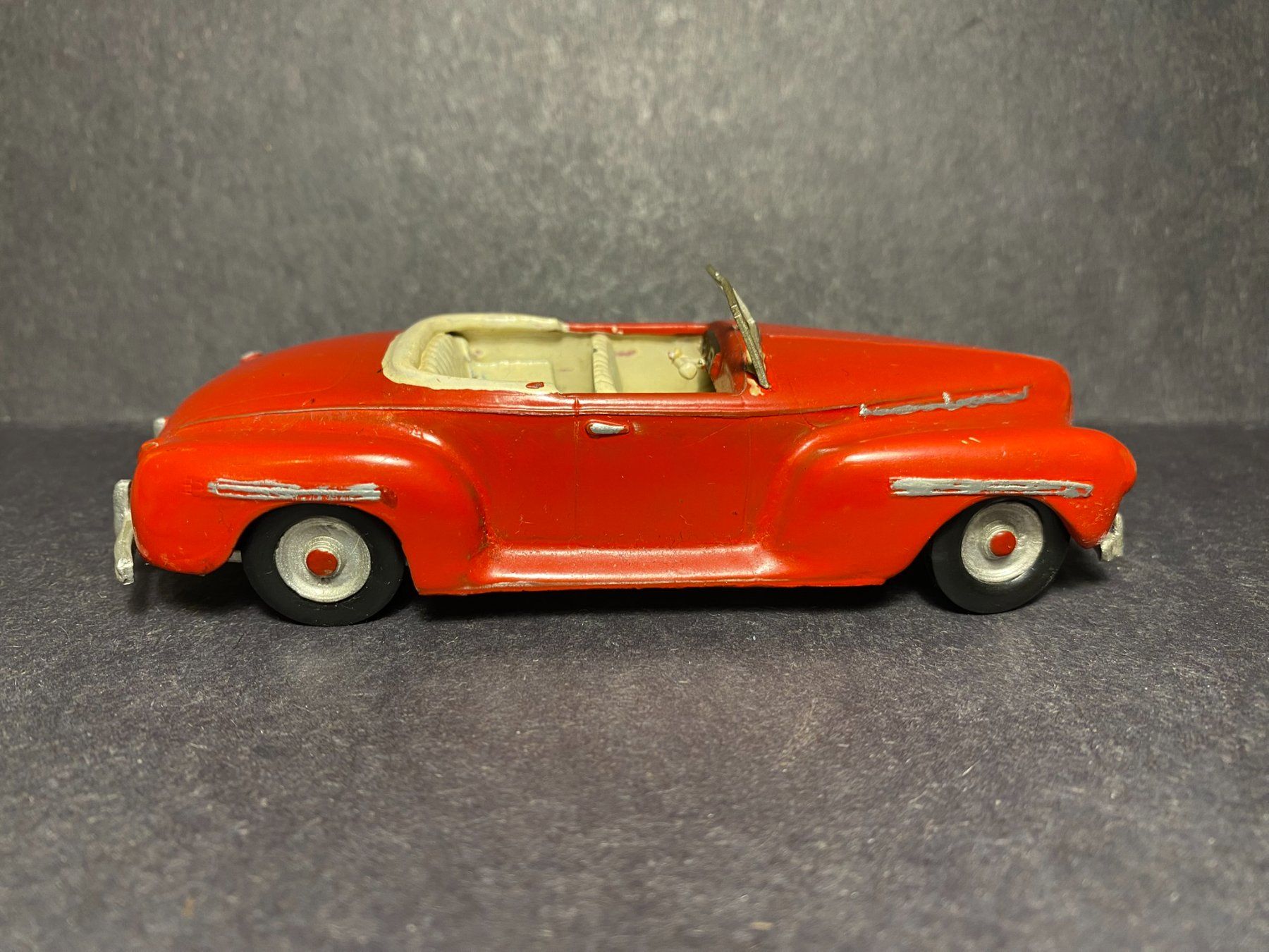 Dodge Modellini d'auto: Dodge Convertible 1940 - 1:43 – Usato da Spiez venduto da Maerggi 4