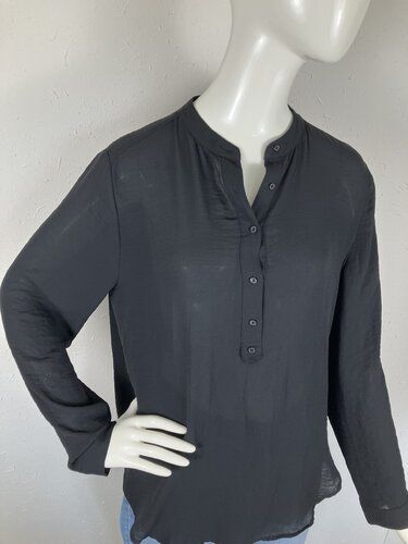 H&M Chemisiers: 2 Blusen (H&M und Mango) – D'occasion à Laupen ZH par kar_lfz6 3