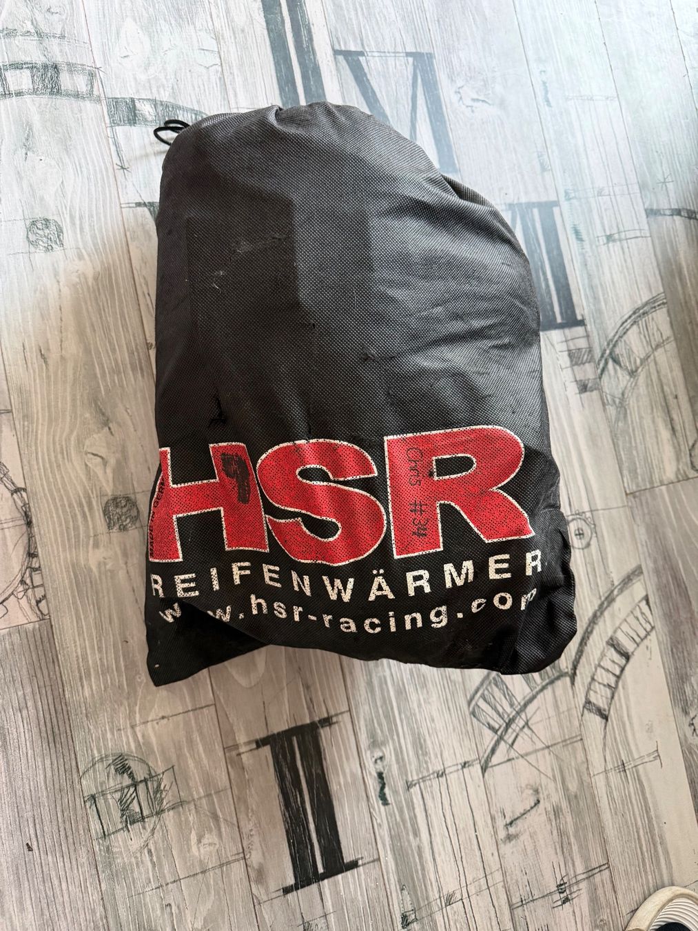 Alle Motorradersatzteile: HSR Reifenwärmer Motorrad – Gebraucht aus Dagmersellen von seat89