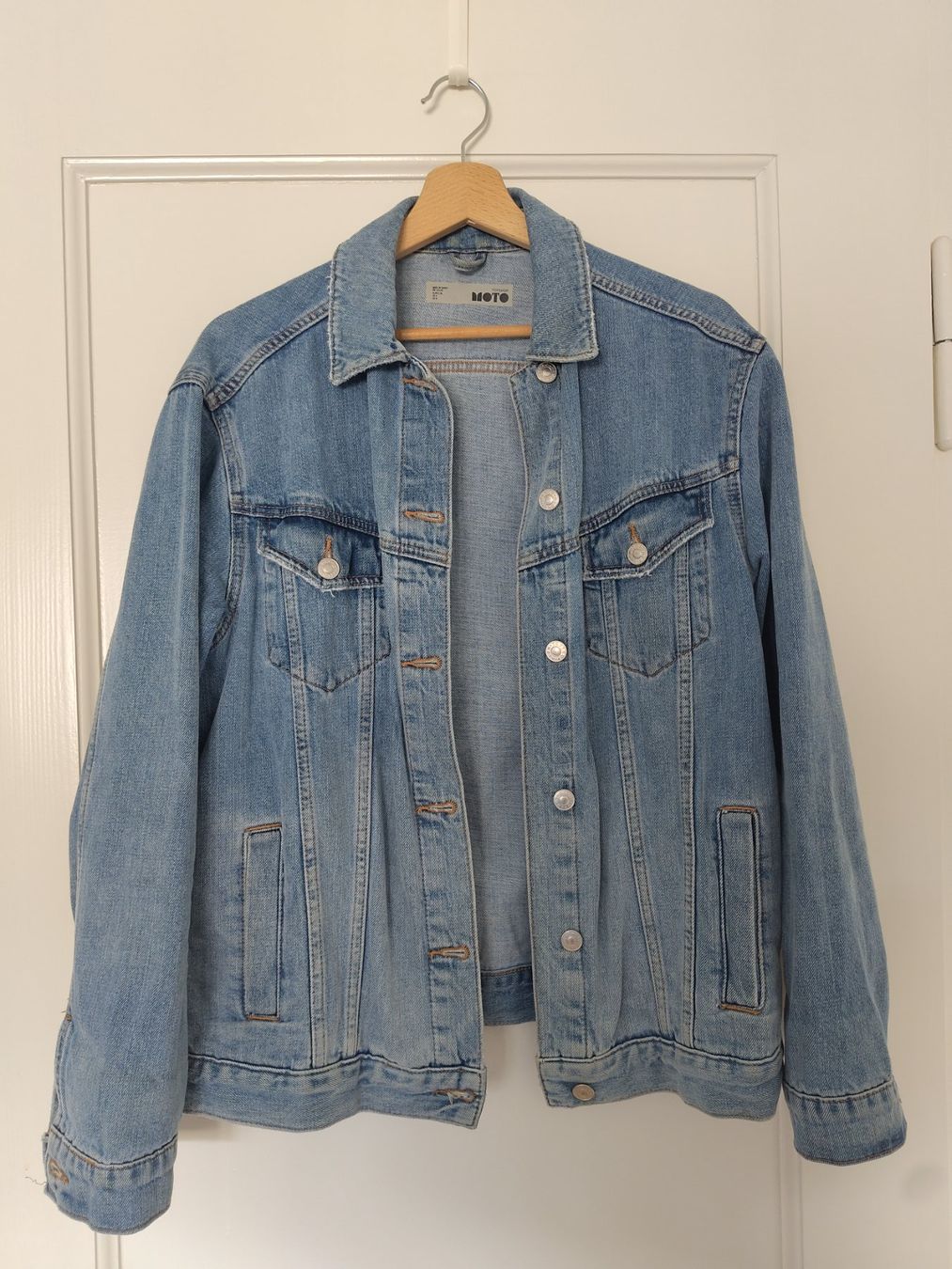 Topshop Jacken: Jeansjacke – Gebraucht aus Bern von Linii