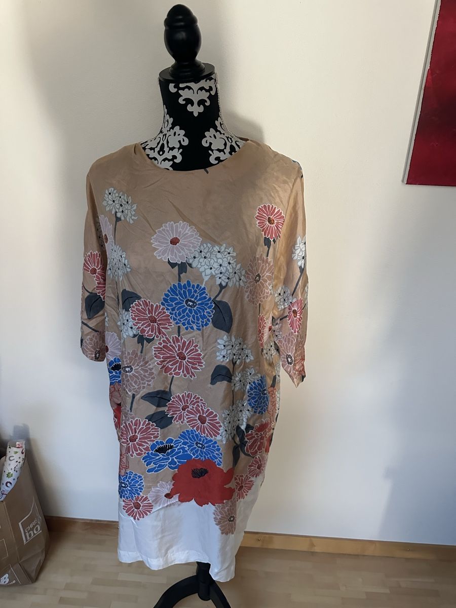 Vestiti: Kleid Herzen s Angelegenheit – Usato da Beromünster venduto da Moritz0112