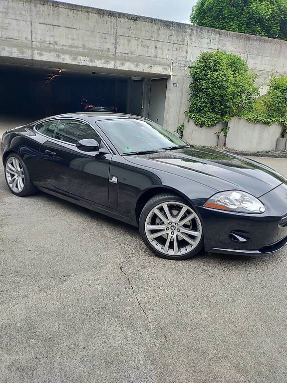 Jaguar Automobili: Sehr schöner Jaguar XK – Usato da Staufen venduto da indianer410