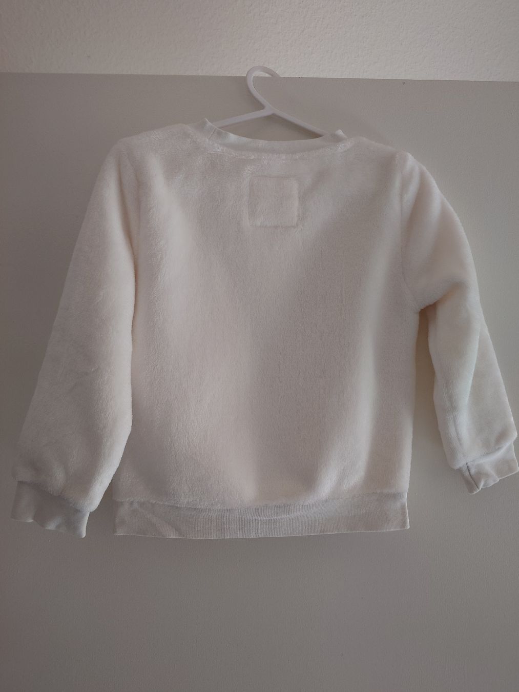 Maglioni & Felpe: Kinder Pullover "Frozen - Die Eiskönigin" Grösse 104 – Nuovo (secondo la descrizione) da Uster venduto da snowy_6 1